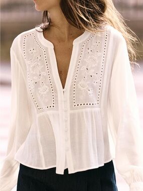 Zara White Eyelet Ling Sleeve Top